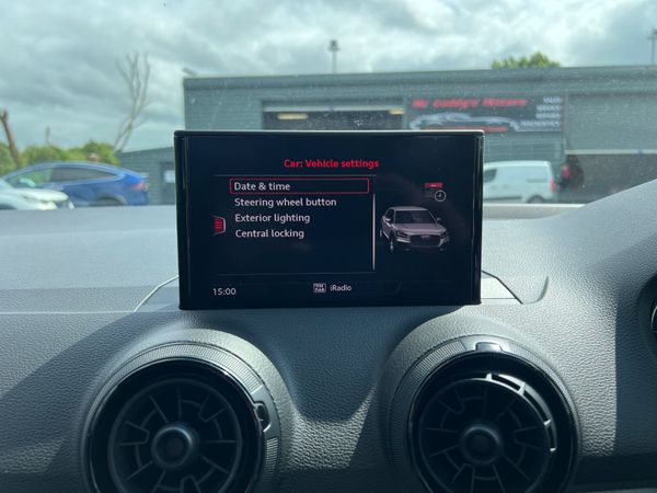 2018 Audi Q2 SE 1.6 TDI - Automatic 356574032