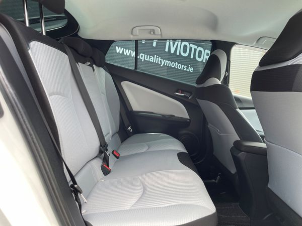 2020 TOYOTA PRIUS HYBRID (S66) 356577956