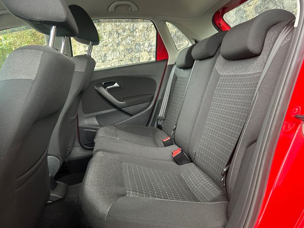 Volkswagen Polo Auto 1.2 2016 356571938