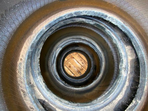 400 x 80 x 24 BKT TELEPORTER AGRI TYRES......4375. 356696970