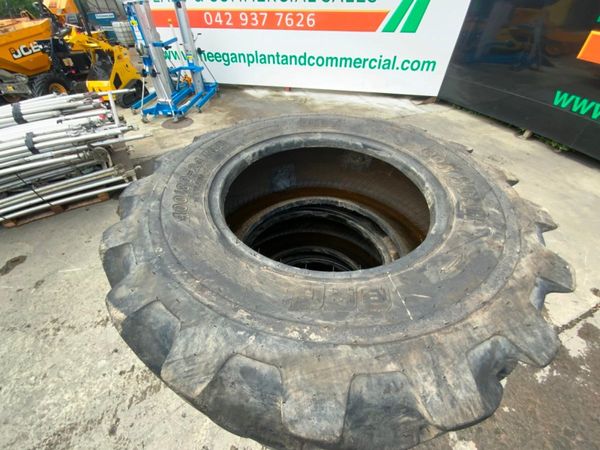 400 x 80 x 24 BKT TELEPORTER AGRI TYRES......4375. 356696971