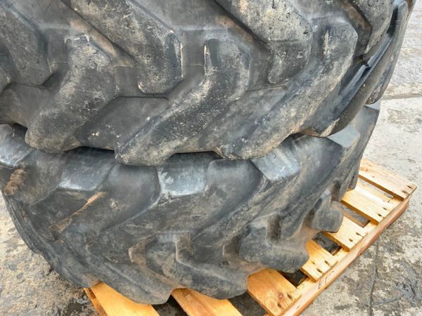 400 x 80 x 24 BKT TELEPORTER AGRI TYRES......4375. 356696973