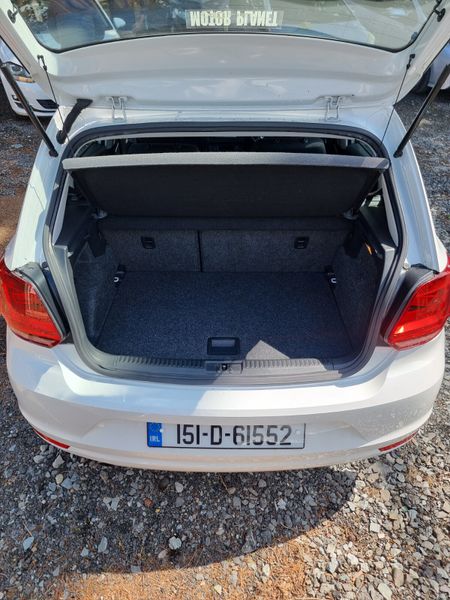2015 Volkswagen Polo  1.2  COMFORTLINE TOP SPECS 356692383