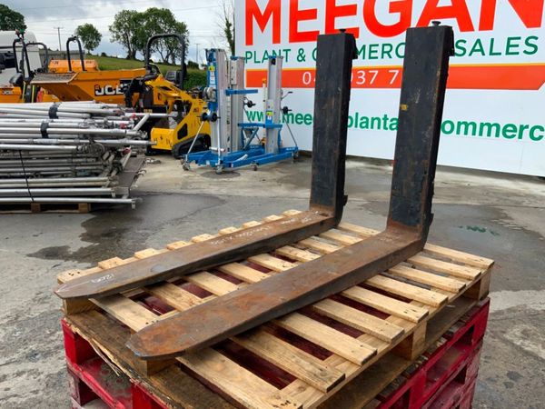 1200mm x 800mm CLASS 4 FORKS......5/7 TONNE. 356702588