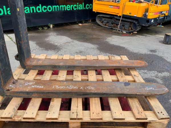 1200mm x 800mm CLASS 4 FORKS......5/7 TONNE. 356702583