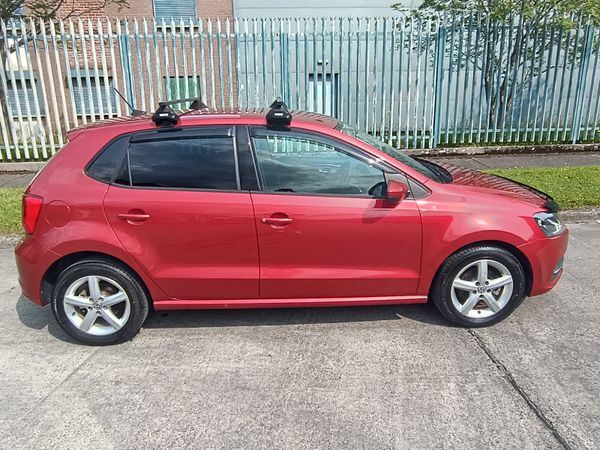Volkswagen Polo 2015 356716941