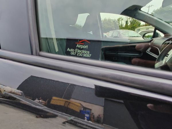 2015 Toyota Aqua - Self charging Hybrid 356854009