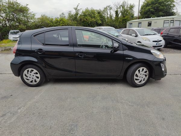 2015 Toyota Aqua - Self charging Hybrid 356853995