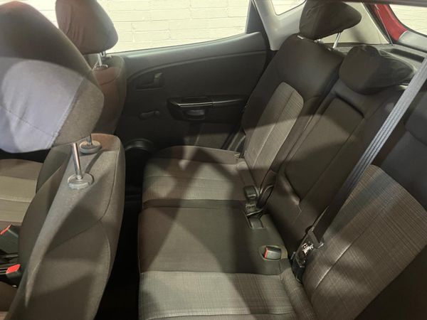 Kia Venga 1.4 Petrol Manual 5DR 356873053