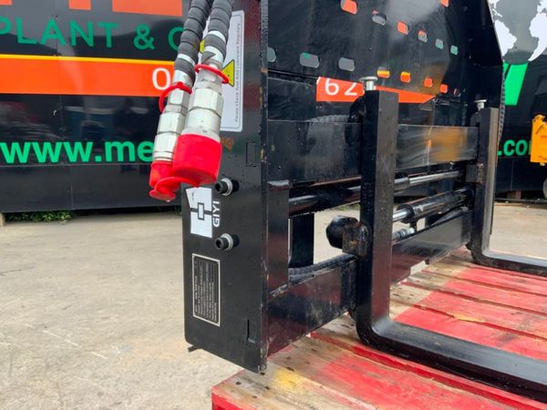 UNUSED  FORK POSITION CARRIAGE........377. 356888275