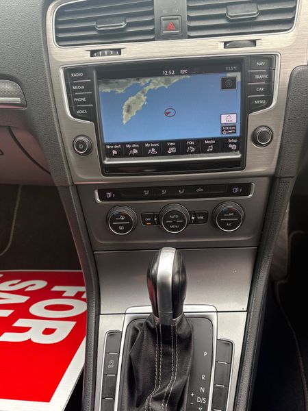 Volkswagen Golf 2016 356889140