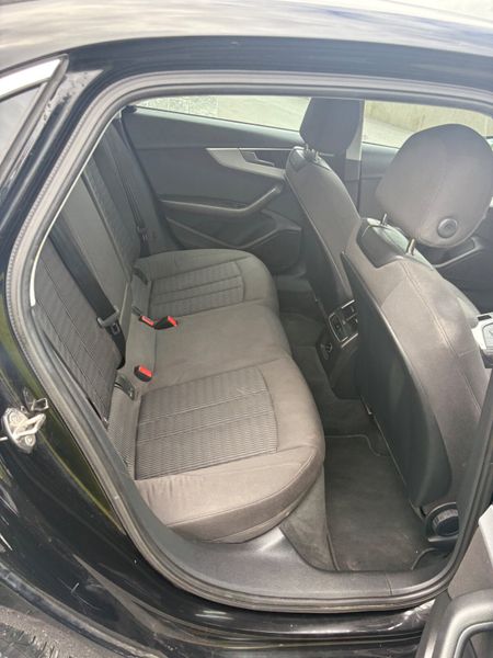 Audi A4 2017 356889988