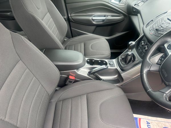 Ford Kuga 2016 2.0 ( 4 Wheel Drive) 356891646