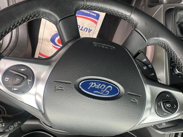 Ford Kuga 2016 2.0 ( 4 Wheel Drive) 356891640