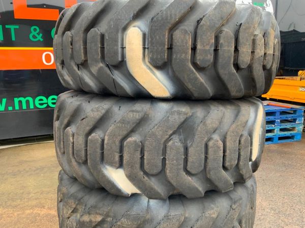 GOODYEAR 15.5 x 25 TELEPORTER TYRES......5266. 356912177