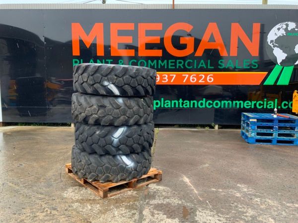 JCB SITE MASTER 15.5 x 25 TELEPORTER TYRES....440 356913066