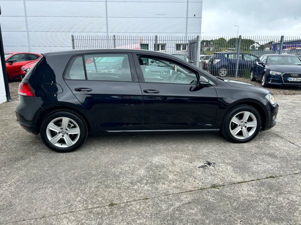 Volkswagen Golf 2015 356923898