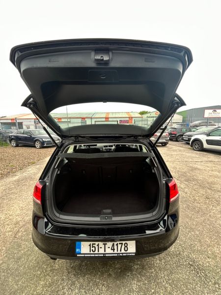 Volkswagen Golf 2015 356923909