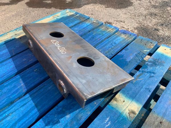 MINI SKID STEER LOADER ATTACHMENT HEAD STOCK 357015628