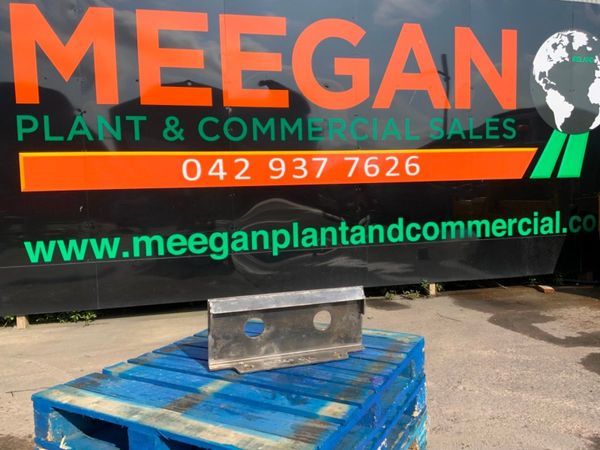 MINI SKID STEER LOADER ATTACHMENT HEAD STOCK 357015637