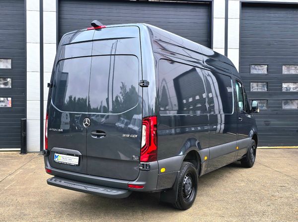 Sprinter 30 Year Premium Edition 319/36 Select A/T 357018898