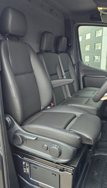 Sprinter 30 Year Premium Edition 319/36 Select A/T 357018903