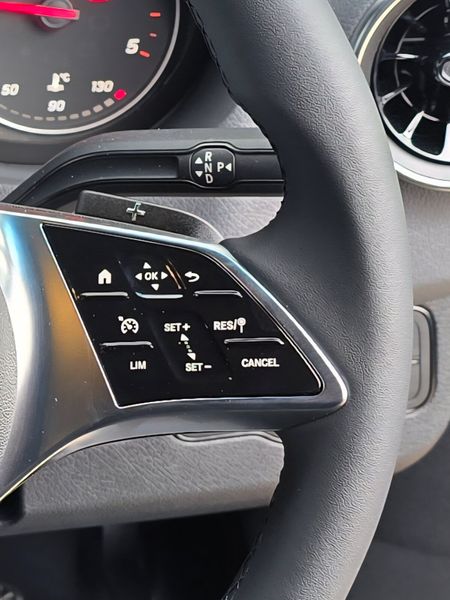Sprinter 30 Year Premium Edition 319/36 Select A/T 357018910