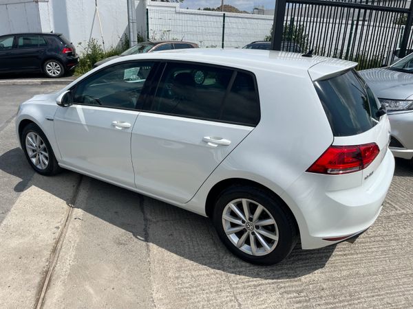 VOLKSWAGEN GOLF 2015, 1.2 TSI 5DR AUTO LOW KMS 357059380
