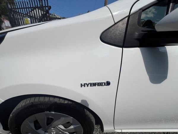 2019 Toyota Aqua Hybrid( Immobiliser fitted) 357059414
