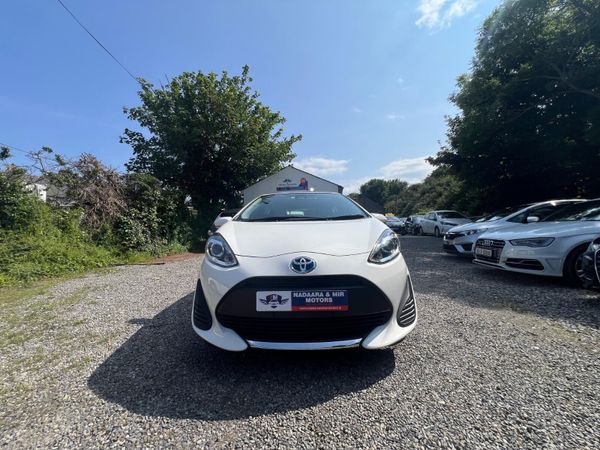 2019 Toyota Aqua Hybrid( Immobiliser fitted) 357059427