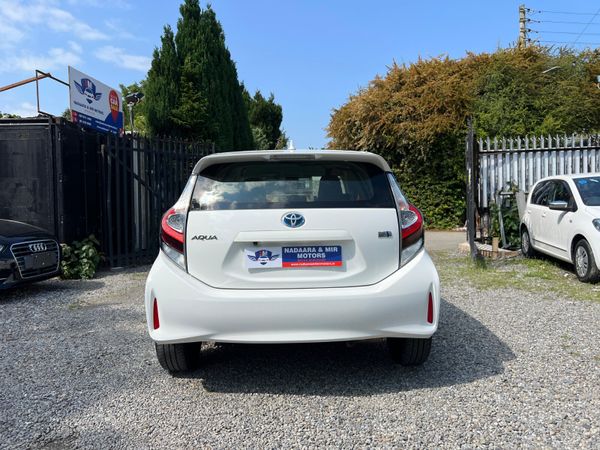 2019 Toyota Aqua Hybrid( Immobiliser fitted) 357059434