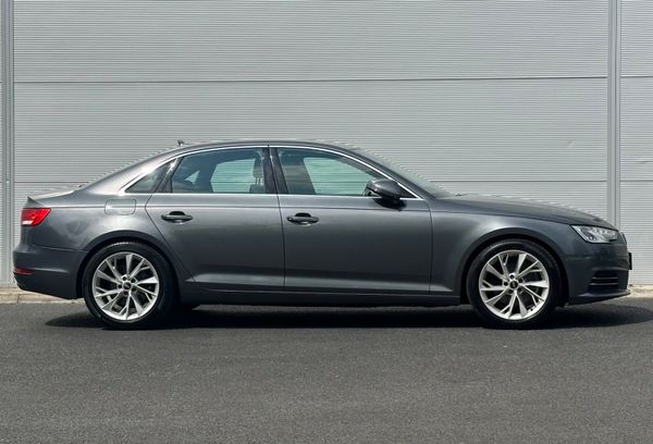 Audi A4 2.0TDI 150HP S tronic Ultra 357067190