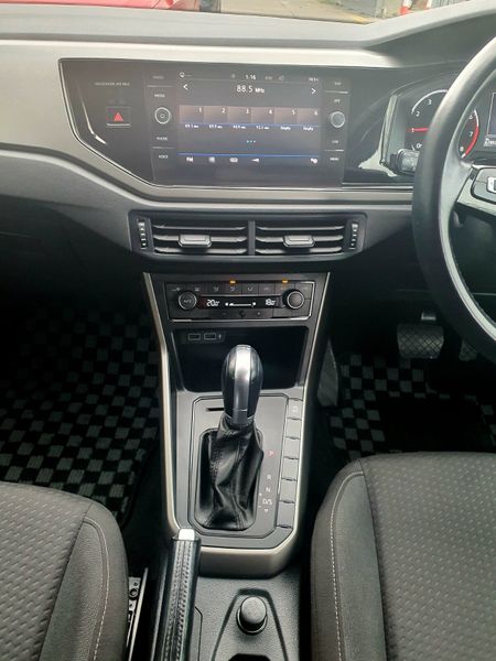 2018 Volkswagen Polo 357061106