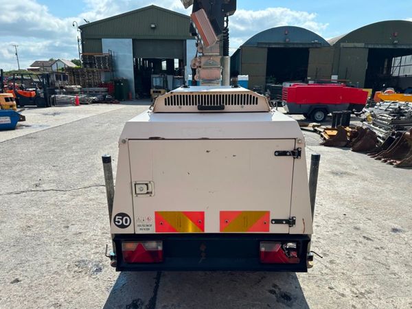 2017... VT-1 LIGHTING TOWER LED .....794T 357062558