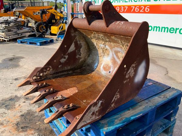 36" DIGGING BUCKET......50mm PINS..........188w 357137738