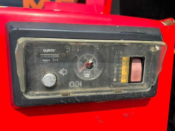 2008 ATLAS COPCO ...370 CFM ...road air compressor 357159412