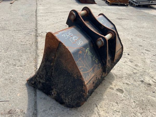 36" DIGGING BUCKET.......45mm PINS.........1221t.. 357172169
