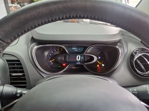 Renault capture 357173086