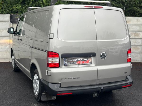 2014 Volkswagen Transporter 2.0 TDI Commercial 357181705