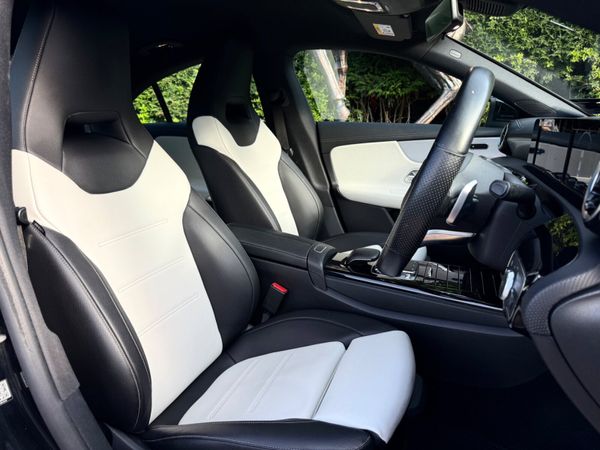 Mercedes-Benz CLA AMG LINE 1 owner 357211985