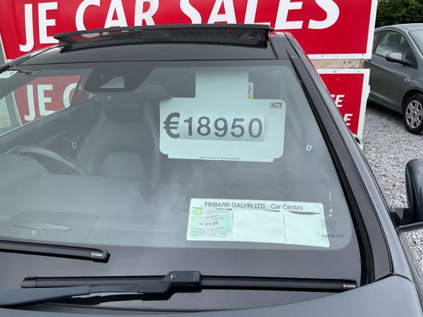 MERCEDES E220 AMG COUPE SUNROOF SPOTLESS 357224066