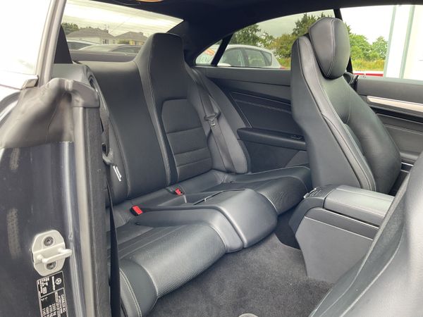 MERCEDES E220 AMG COUPE SUNROOF SPOTLESS 357224075