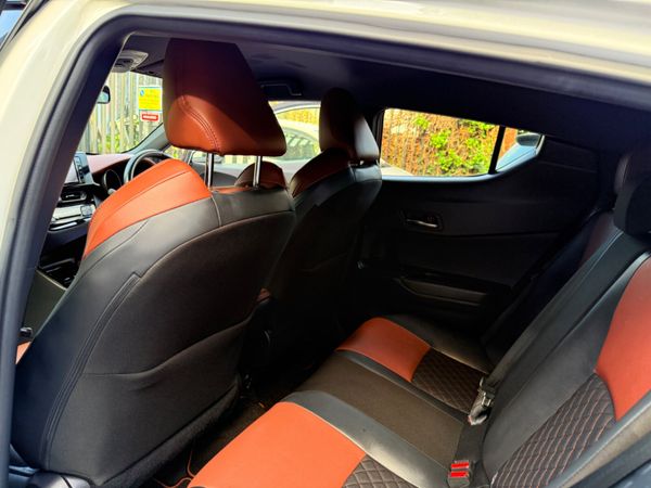 2019 Toyota C-HR Hybrid HALF LEATHER (high spec) 357233467