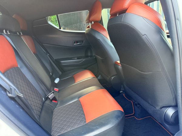 2019 Toyota C-HR Hybrid HALF LEATHER (high spec) 357233468
