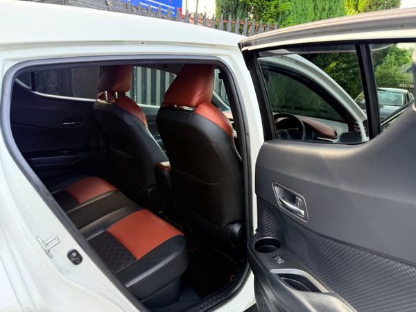 2019 Toyota C-HR Hybrid HALF LEATHER (high spec) 357233475