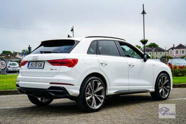 Audi Q3 S line 357260019
