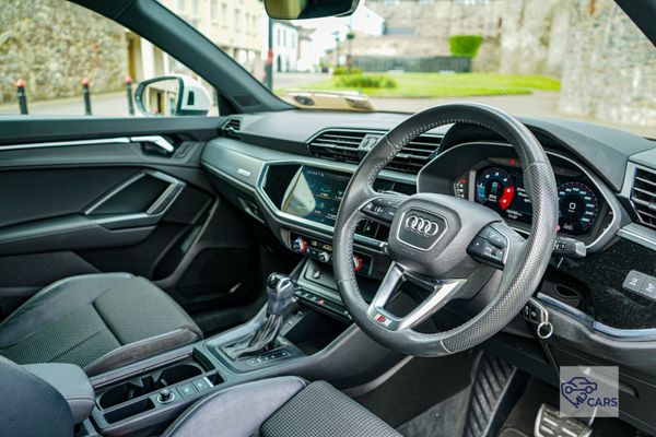 Audi Q3 S line 357260031