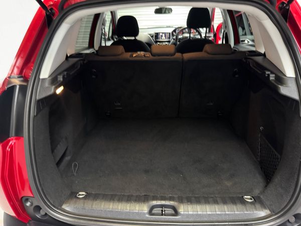 Peugeot 2008 2016       1 OWNER ! 357279877