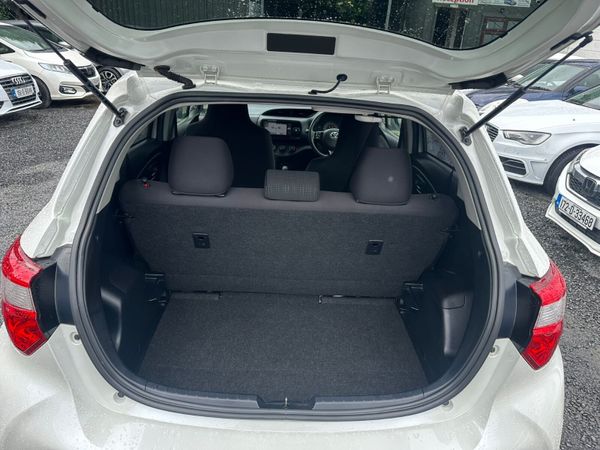 Toyota Yaris (Vitz) 2017  Push start immobiliser 357296122