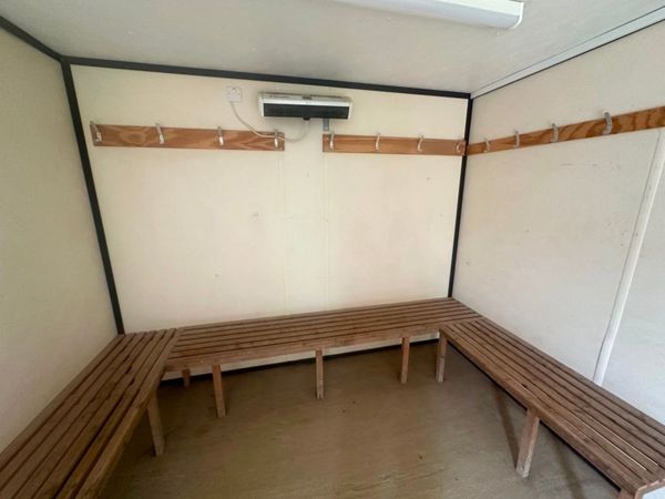 32 x 10 site office changing drying room.....5286 357330304